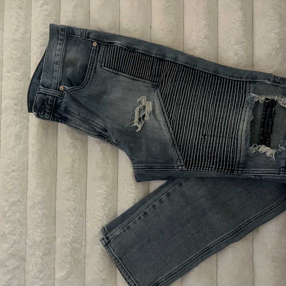 Men's Distressed Blue Jeans